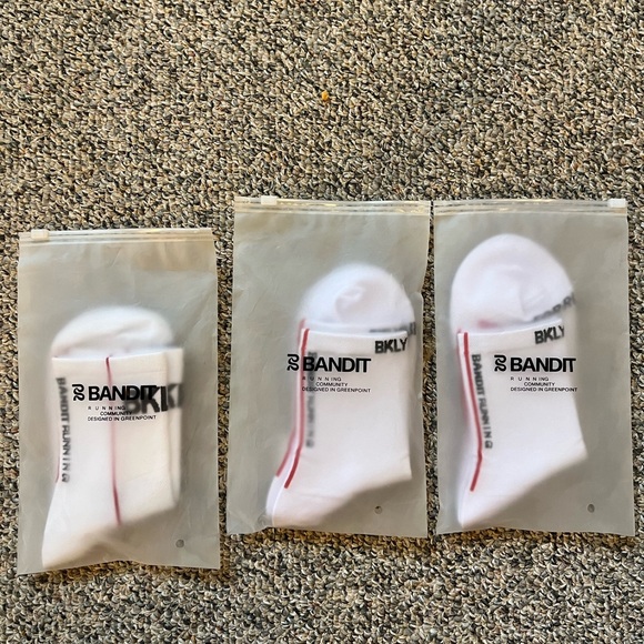Bandit Running Socks M/L set of 3 - Picture 1 of 3
